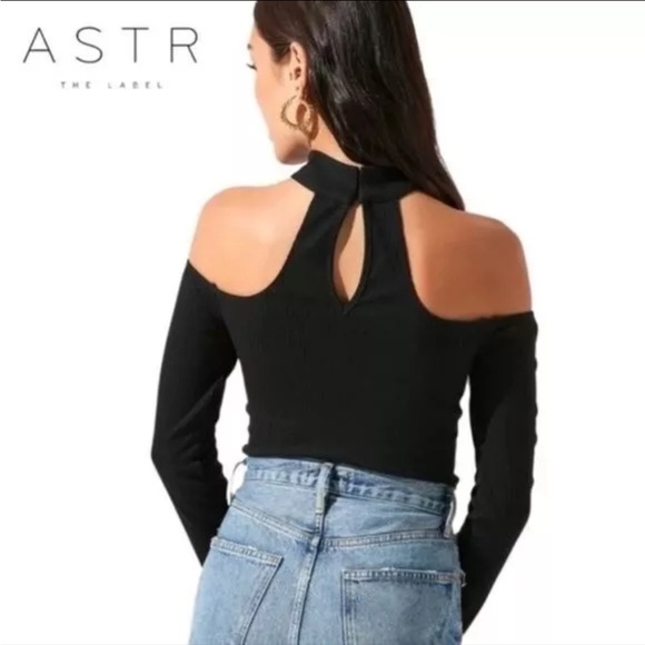ASTR The Label Brand New Long Sleeve Cutout Choker Bodysuit in Black - Picture 14 of 16